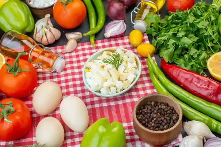 Healthy foods like nuts, fruits, and eggs symbolizing natural treatment for premature ejaculation.